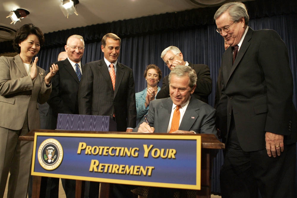President Signs Measure to Reform Outdated Worker Pension Laws
