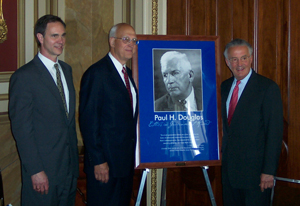 Sarbanes pictured with University of Illinois officials upon receiving the Paul S. Douglas Ethics in Government Award on June 18.