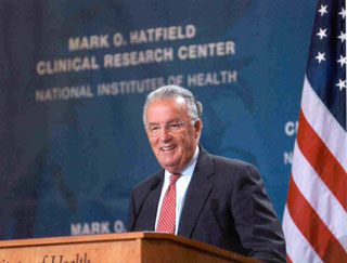Sarbanes speaks at the new Clinical Research Center at the National Institute of Health.