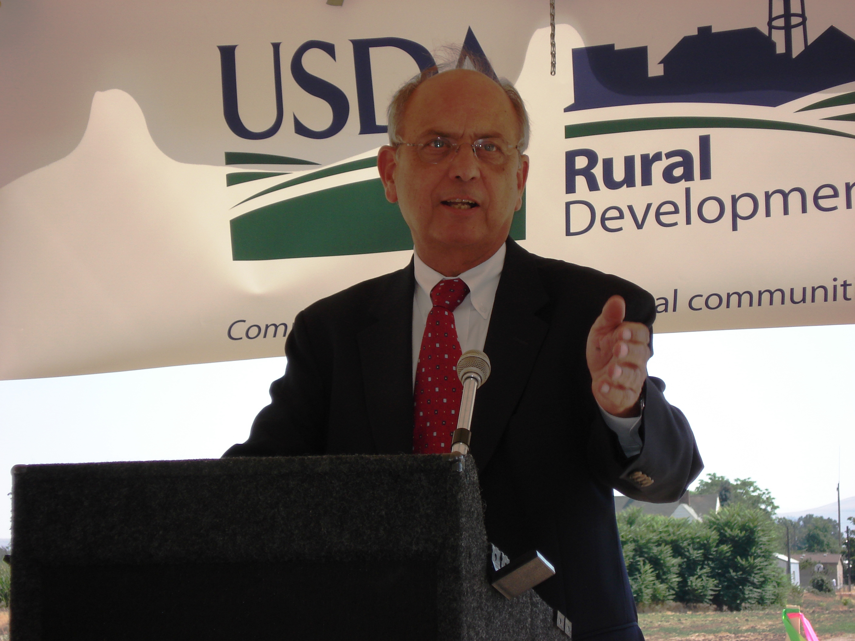 thumbnail image: Hastings participates in USDA Rural Development grant presentation.