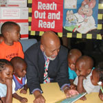 Congressman Hastings with school children.