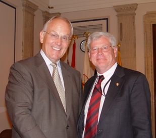 Chairman Larry Craig (R-Idaho) standing with Judge Al Lance of the Court of Appeals for Veterans Claims.  The Judge previously served as the Attorney General of Idaho when President Bush nominated him for his current job. Judge Lance is a past national commander of the American Legion.  Both Sen. Craig and Judge Lance served in the Idaho House of Representatives, although at different times.