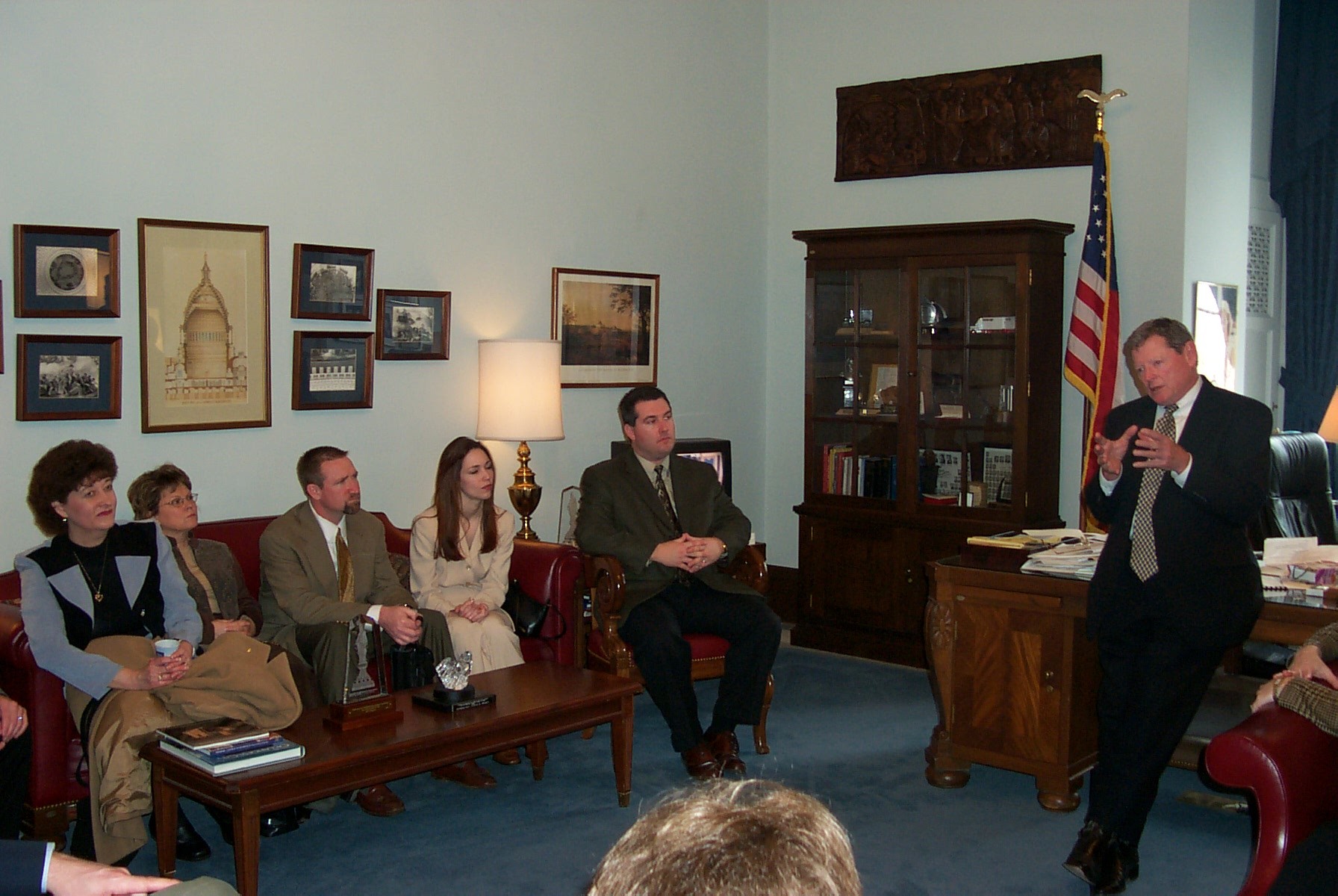 Inhofe meets with delegation from the Enid Chamber of Commerce and Vance Development Authority.