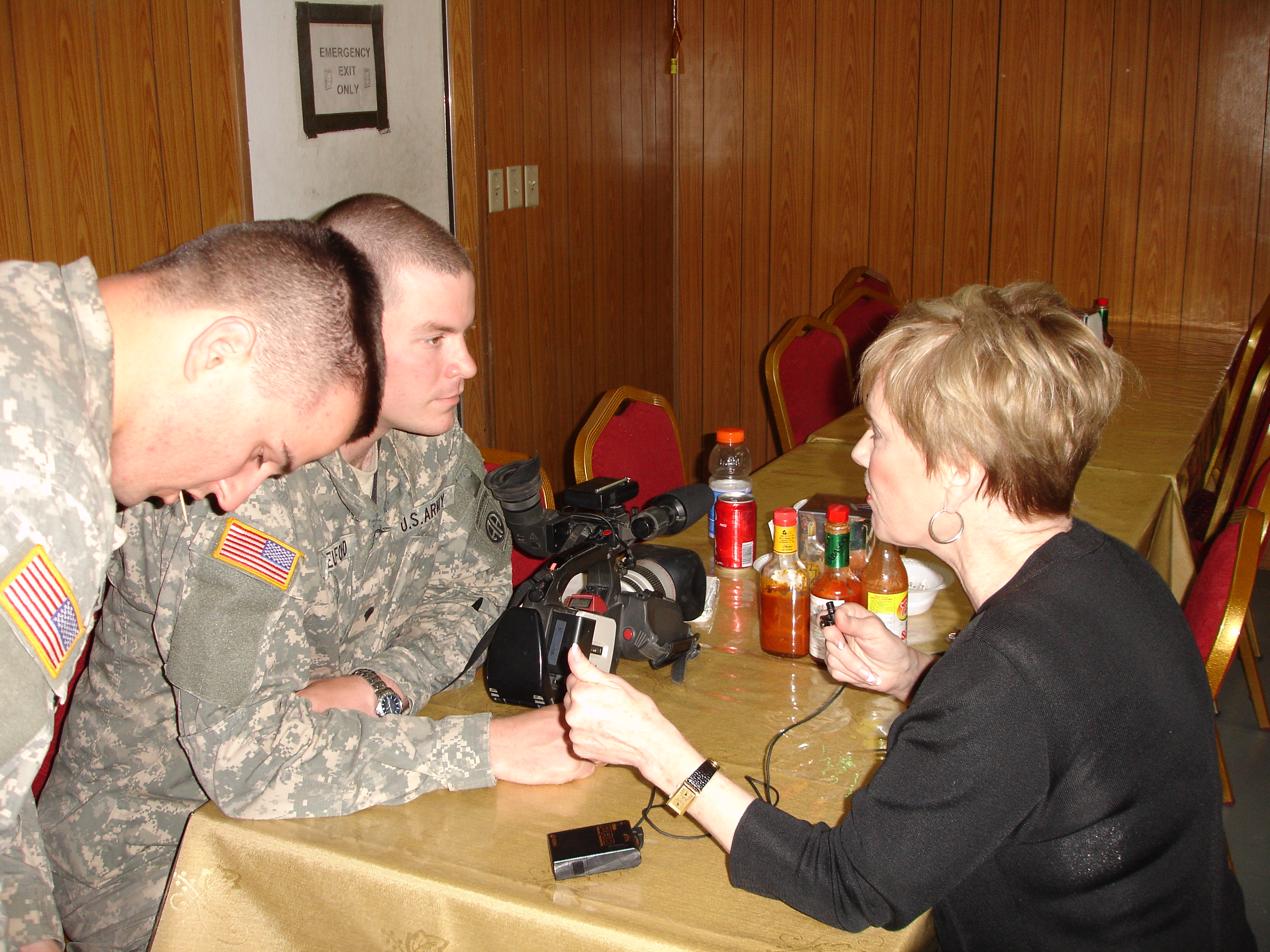 Rep. Granger visits with troops in Iraq