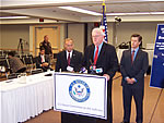 link to August 2006 Post-Evansville Field Hearing Press Conference images