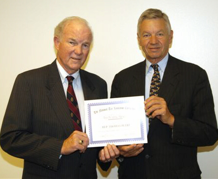 Rep. Tom Petri receives award from Lewis K. Uhler