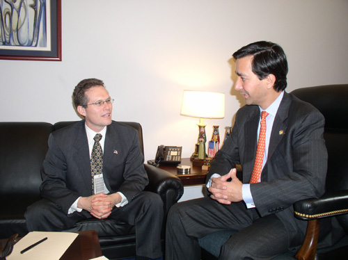 Congressman Luis G. Fortuo meets with White House Interngovernmental Affairs Director Ruben Barrales.
 


