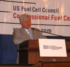 Larson speaks on fuel cells