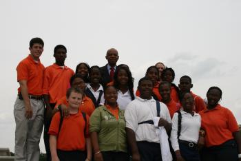 May 15, 2008 -- Congressman Jefferson with students from Carver Elementary
