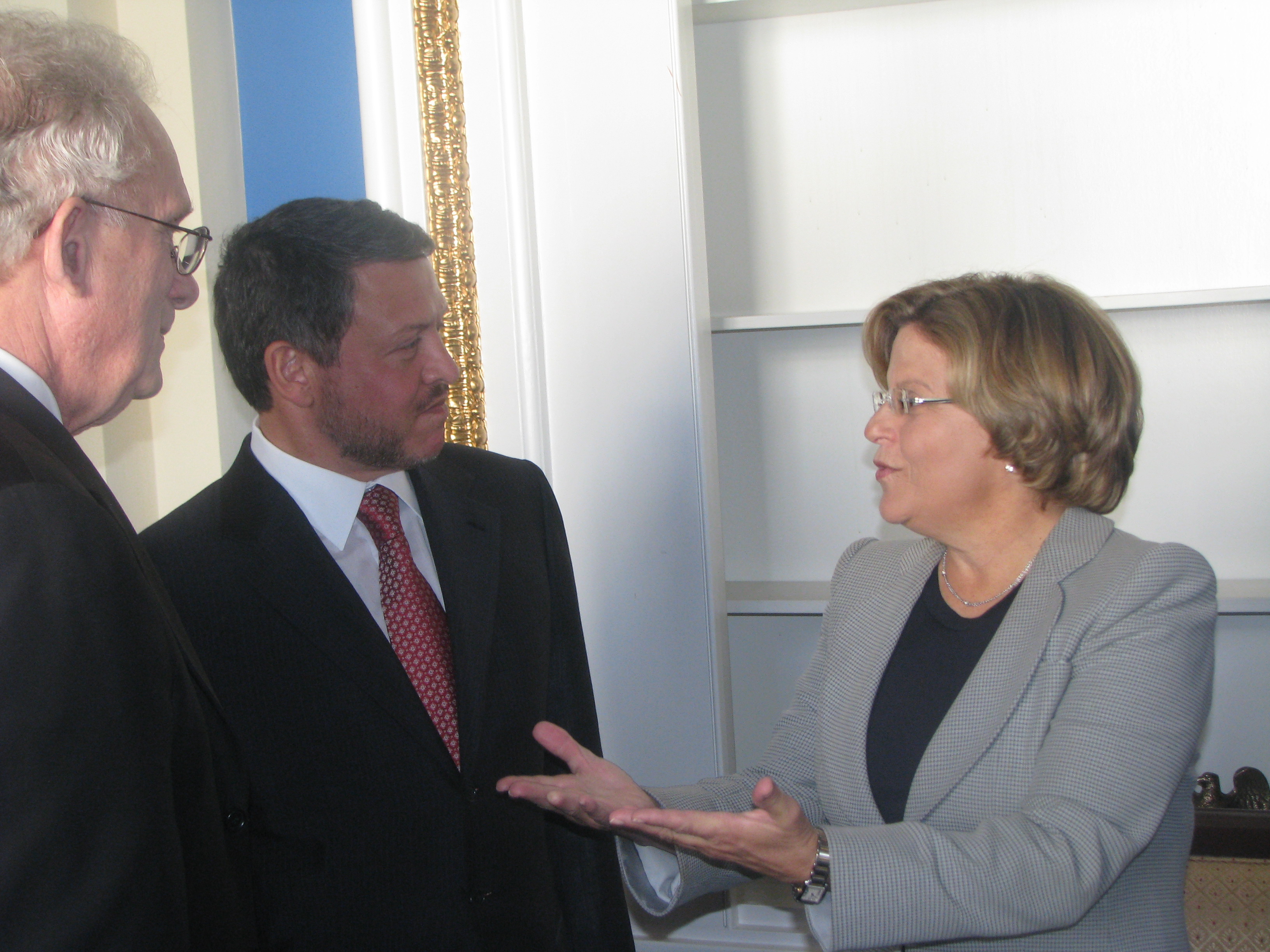Ranking Member Ros-Lehtinen discussed Middle East peace and Islamist extremism with His Madjesty King Abdullah of Jordan, and Acting Chairman Howard L. Berman