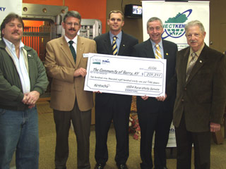thumbnail image: Congressman Davis presents a grant check to the City of Berry