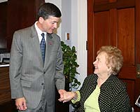Congressman Hensarling meets with Ms. Loraine Lockwood of Winnsboro. Ms. Lockwood traveled to D.C. to attend the long-overdue funeral for her former husband, Private James Turner, with full military honors in Arlington Cemetery.