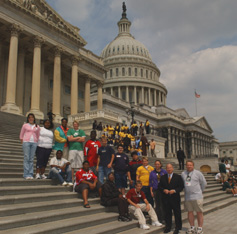 Congressman Brady meets with Newton Middle School students at the U.S. Capitol.
 