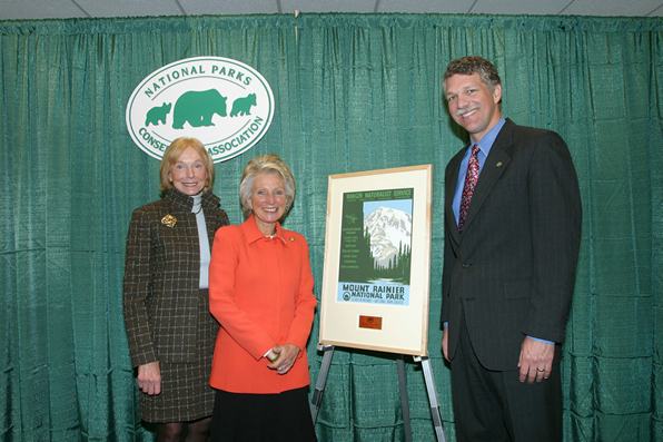 Rep. Harman receives an award of excellence from the National Parks Conservation Association (NPCA). Joining her (left to right) is Gretchen Long, Chair of the NPCA Board of Trustees and Tom Kiernan, NPCA President.