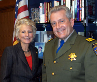 Rep. Harman meets with CHP Commissioner Michael Brown in her Washington DC Office to discuss highway safety and security in the state.