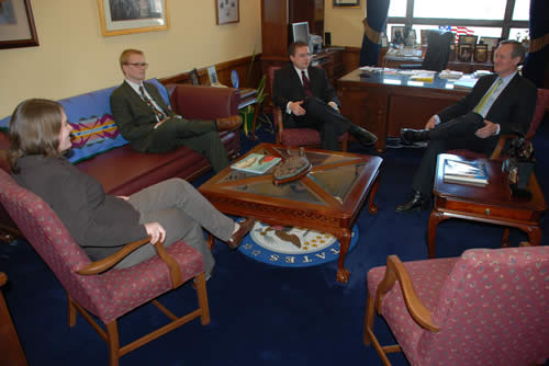 Spring semester 2007 interns Renee Stiles, Steve Stokes and Randy Elliot meet with Senator Mike Crapo.