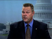 Tester Pushes Pay Raise for Troops