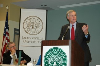 Crenshaw Speaks at Economic Roundtable at Jacksonville University