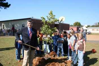 Prescott Elementary Tree Planting