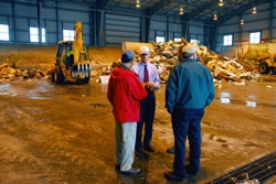 Senator Carper visits the Delaware Solid Waste Authority