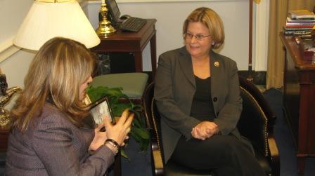 Congresswoman Ileana Ros-Lehtinen meets with Take Stock in Children President and CEO Maria Sastre in Washington to discuss the organization's ongoing needs.