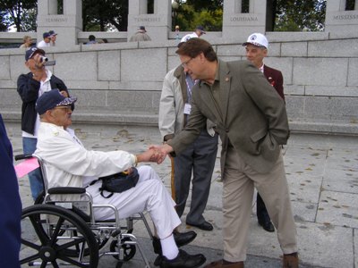 cm thanking a veteran for his honored service.jpg