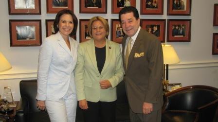 Congresswoman Ileana Ros-Lehtinen meets with the Planas Family, owners of Tamiami Automotive Group / Tamiami Chrysler Jeep.