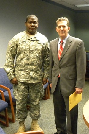 DeMint Visits With SPC Thomas of Greenville at Walter Reed