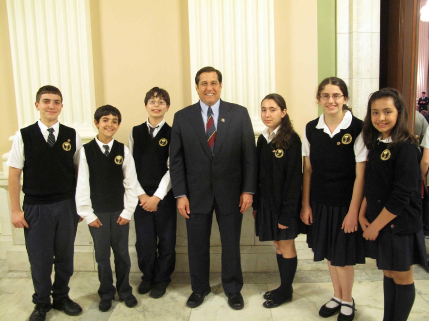 new_milford_students_thank_congressman_rothman_for_fighting_for_recognition_of_the_armenian_genocide.jpg