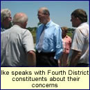 Congressman Skelton speaking with constituents
