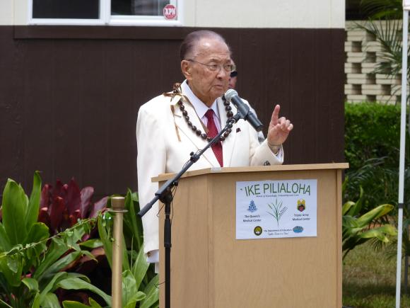 Senator Inouye speaks at the dedication of a wounded warrior clinic in Wahiawa