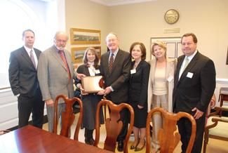 Sen. Alexander receives the Stafford Award from Scenic America for his “longtime support of the scenic beauty of America’s roadways, communities, and landscapes.”