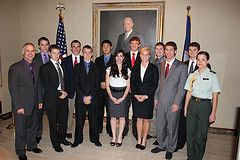 Congressman Huelskamp with Students