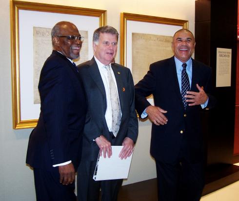 St. Louis County Executive Charlie Dooley, U.S. Archivist David Ferriero and Congressman Clay share a laugh as they prepare to dedicate the new National Personnel Records Center in North St. Louis County