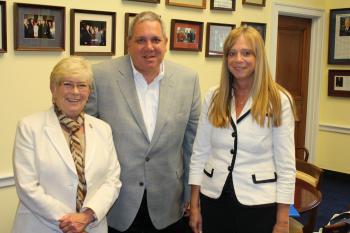 Representatives from the Juvenile Diabetes Research Foundation Long Island Chapter Met with Rep. McCarthy in DC
