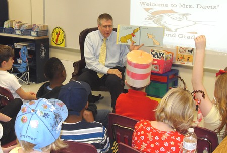 Rep. Kissell Takes Part in Read Across America at Marshville Elementary School