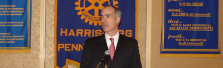 Senator Casey speaks at the Harrisburg Rotary Club