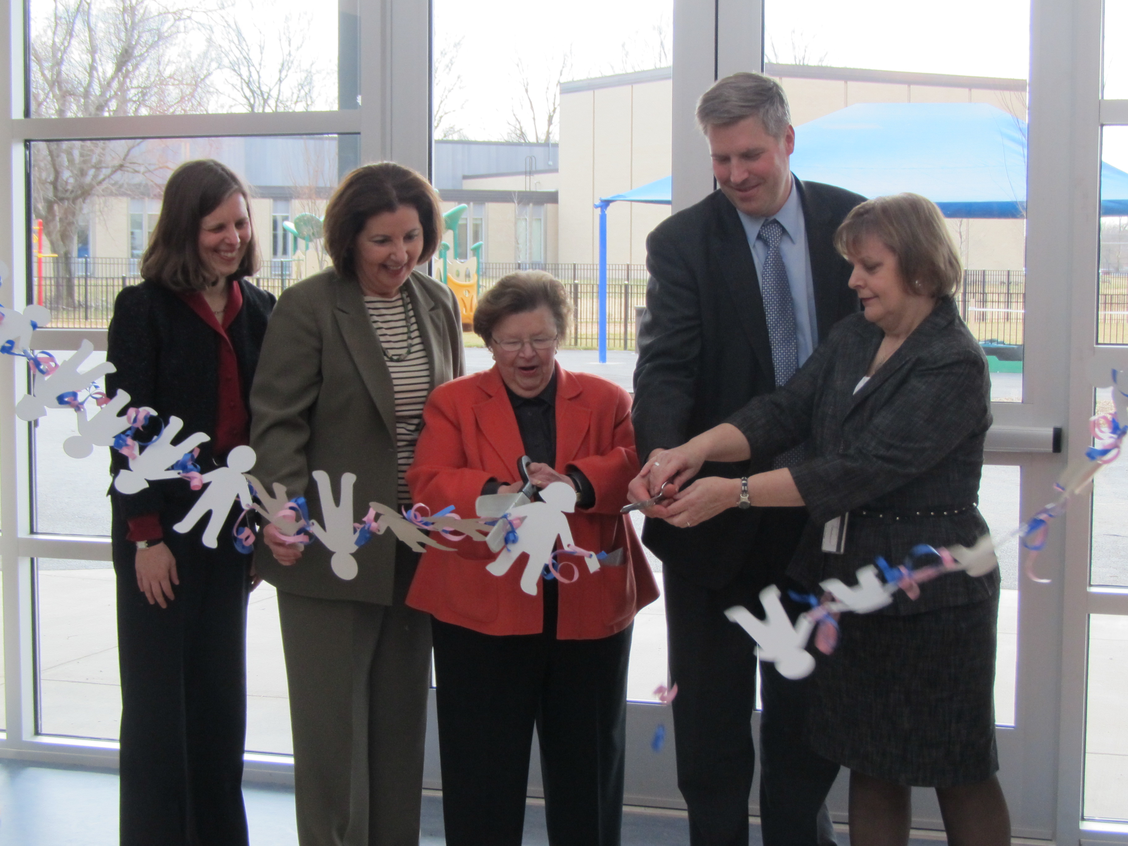 Mikulski Cuts Ribbon to Open Cutting-Edge Child Care Center at NIST