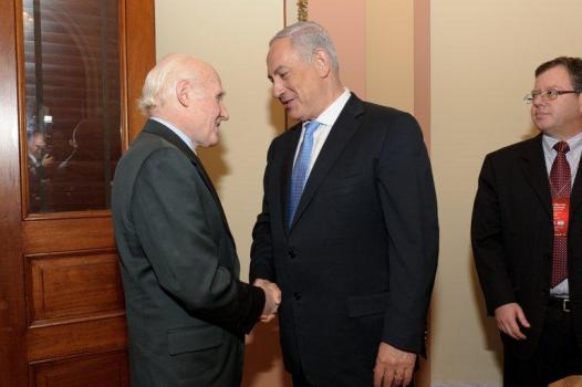 Senator Kohl Greets Israeli Prime Minister Benjamin Netanyahu