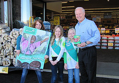 Coffman Purchases Girl Scout Cookies