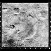 Mariner 4 Image shows lunar-type impact craters