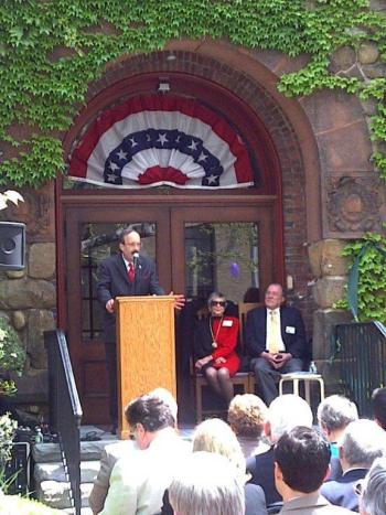 Congressman Eliot Engel speaks at the rededication of the Nyack Library 