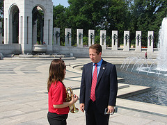 Congressman Smith meeting with member of Arcadia High School Band at World War Two Memorial 