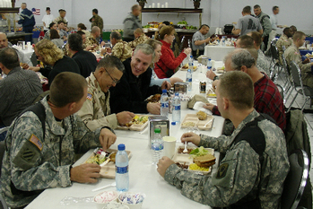 Congressman Murphy spends Thanksgiving Dinner with Pennsylvania troops fighting the war on terror in Iraq.