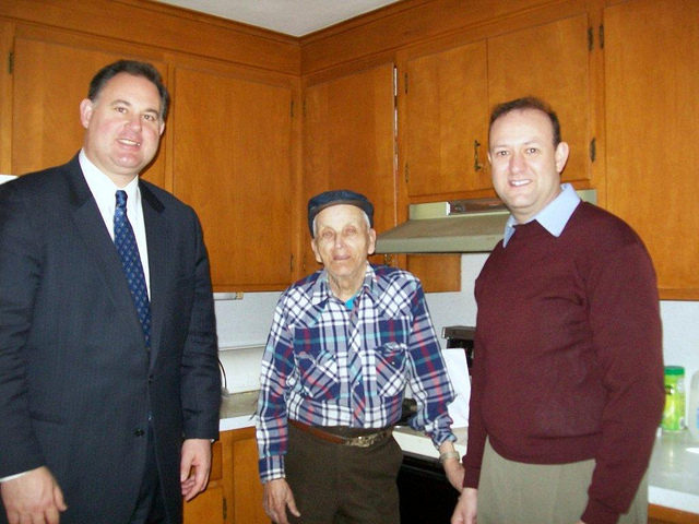 Congressman Guinta had the opportunity to participate in the Meals on Wheels program and deliver meals to his constituents throughout Somersworth, NH