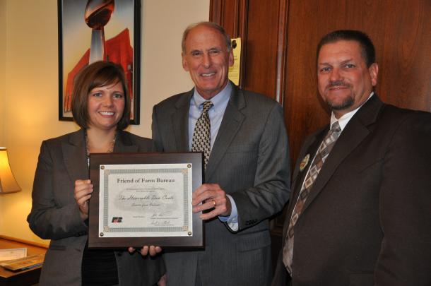 Senator Coats Receives Friend of Farm Bureau Award