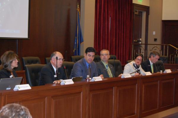 Congressman Labrador Hosts a Jobs Forum with Business Leaders in Boise