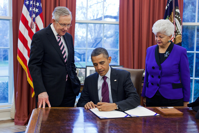 Senator Reid at President Obama's signing of the Hoover Power Allocation Act in 2011
