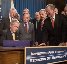 Chairman Inouye and Vice Chairman Stevens Join the President as He Signs the Energy Bill 