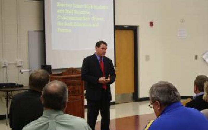 Congressman Graves Meets with Teachers and School Administrators